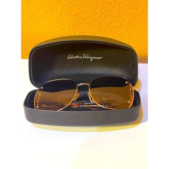 Salvatore FERRAGAMO SF202S Full Rim Extra Large Geometric Frames with Rose Gold
